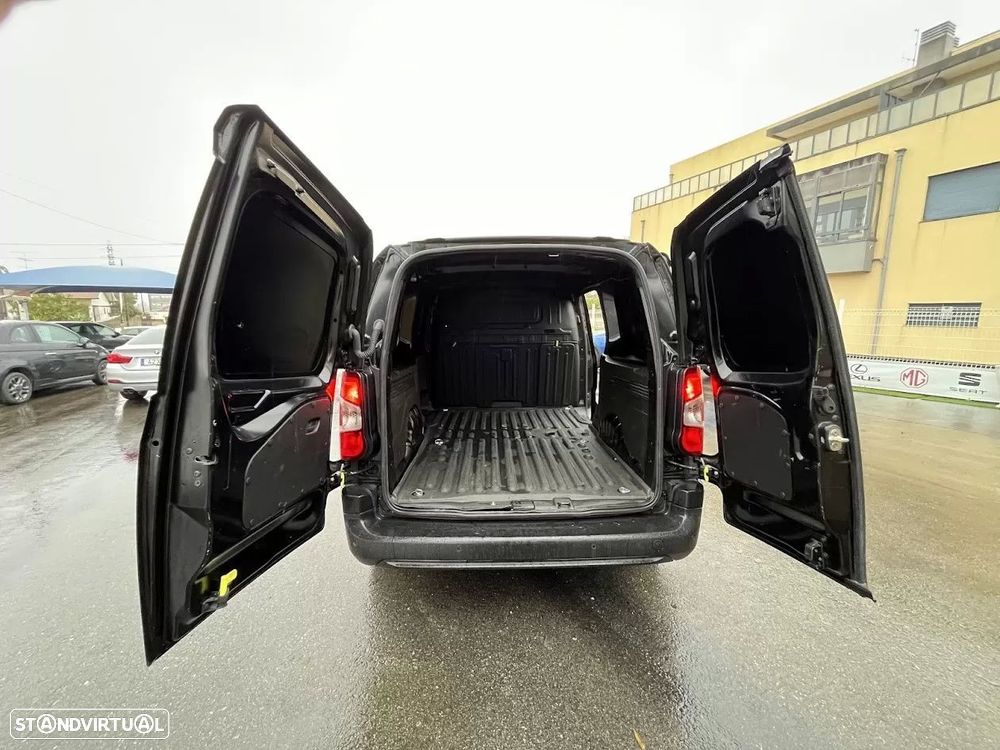 Toyota Proace City 1.5d 100cv Exclusive - 23