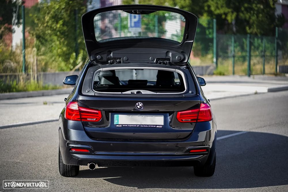 BMW 318 d - 12