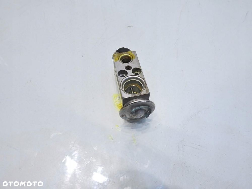 ZAWÓR ROZPRĘŻNY KLIMATYZACJI OPEL ASTRA III H 1.6 16V 324336 - 6