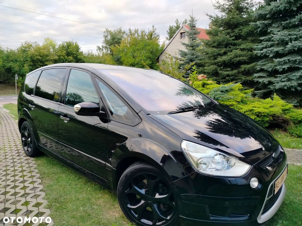 Ford S-Max - 9