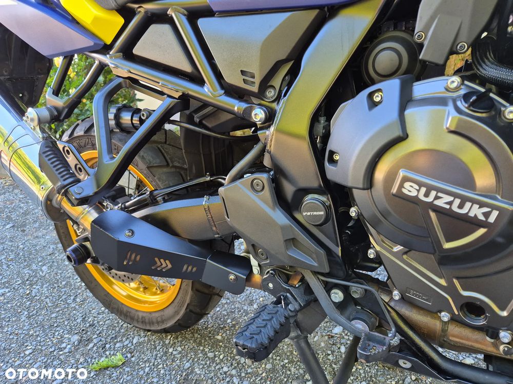 Suzuki DL - 35