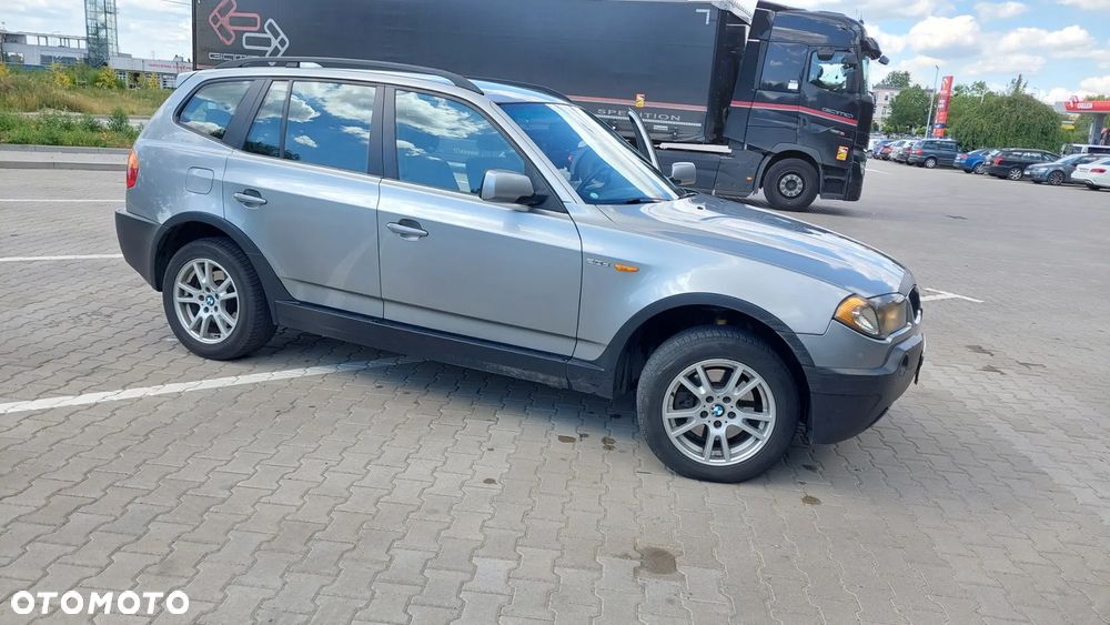 BMW X3 2.0d - 1