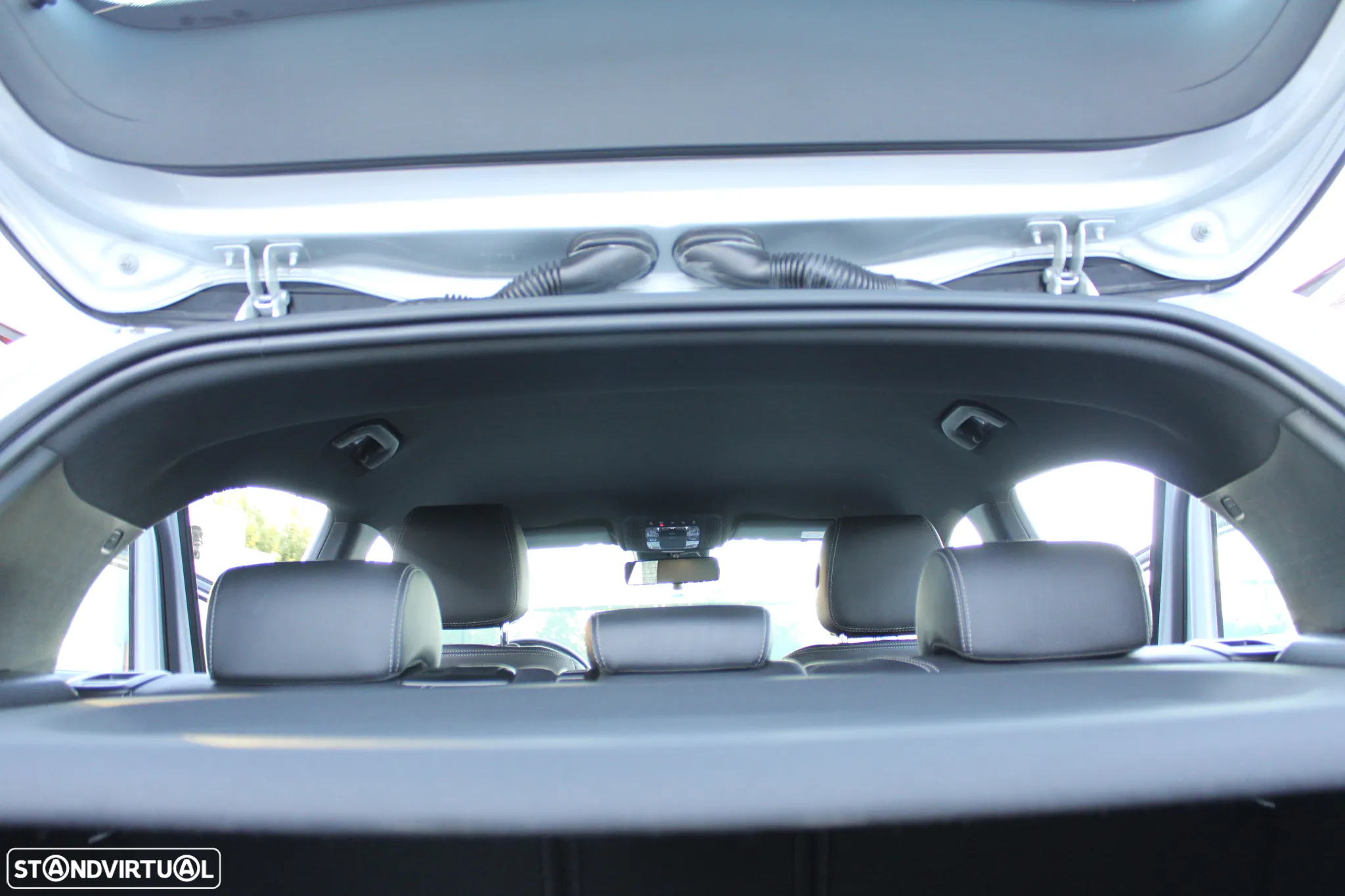 Mercedes-Benz A 180 d Style Plus Aut. - 49