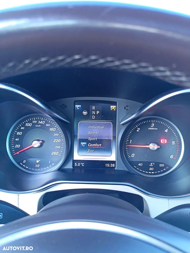 Mercedes-Benz GLC 220 d 4Matic 9G-TRONIC AMG Line - 17