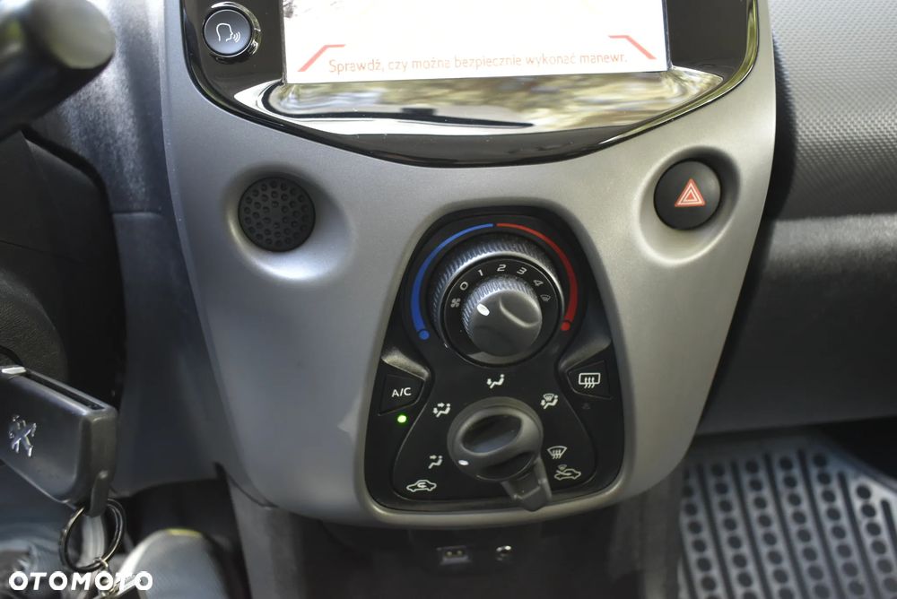 Peugeot 108 - 26