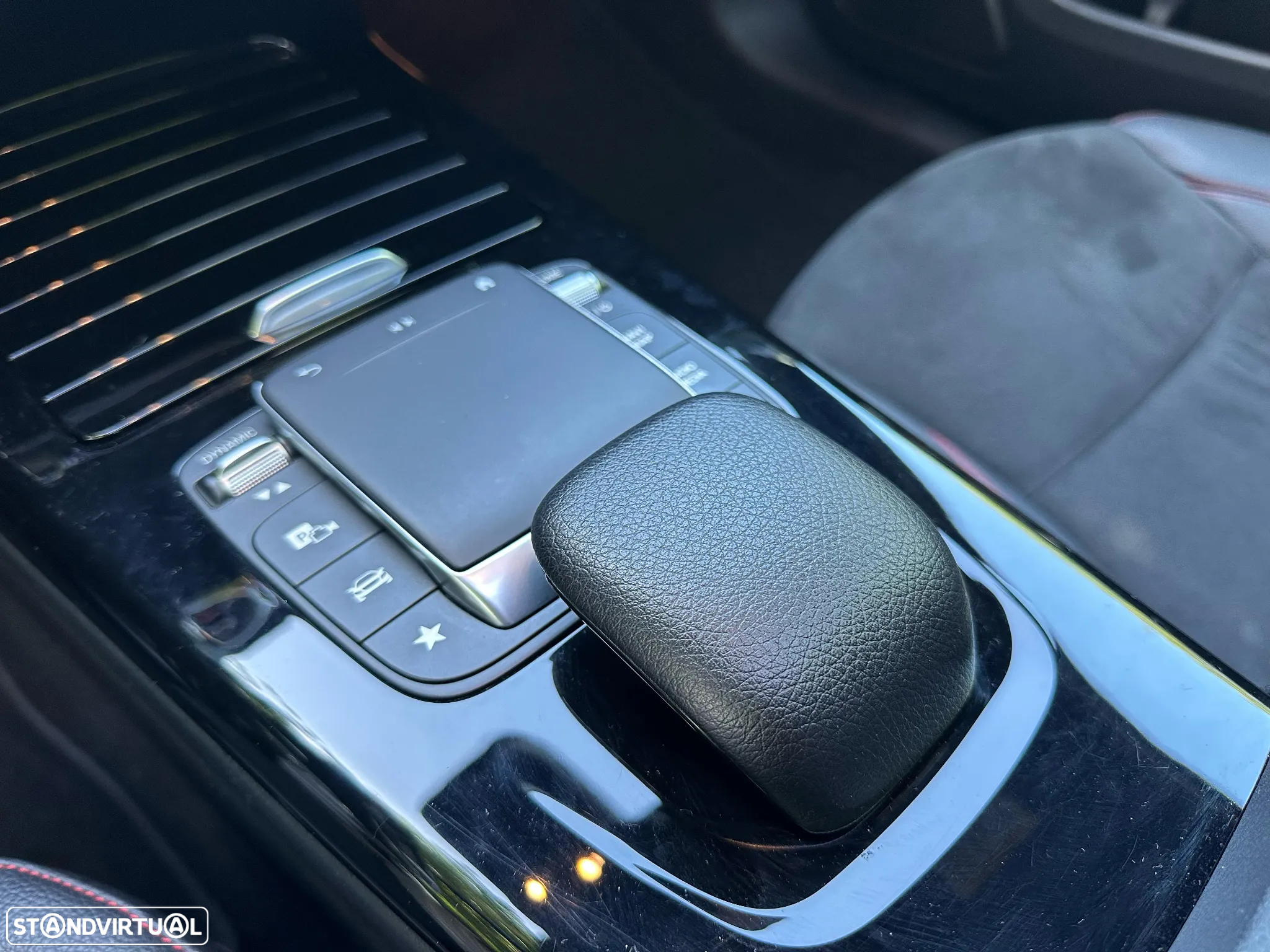 Mercedes-Benz A 200 Limousine 7G-DCT AMG Line Advanced Plus - 25