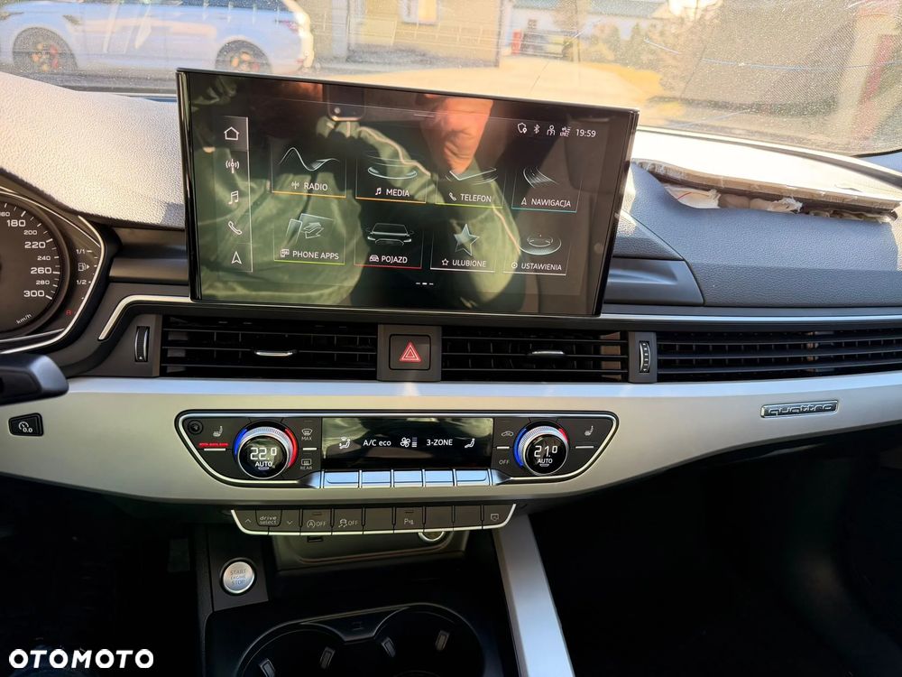 Audi A4 Limousine 40 TFSI quattro S tronic - 21