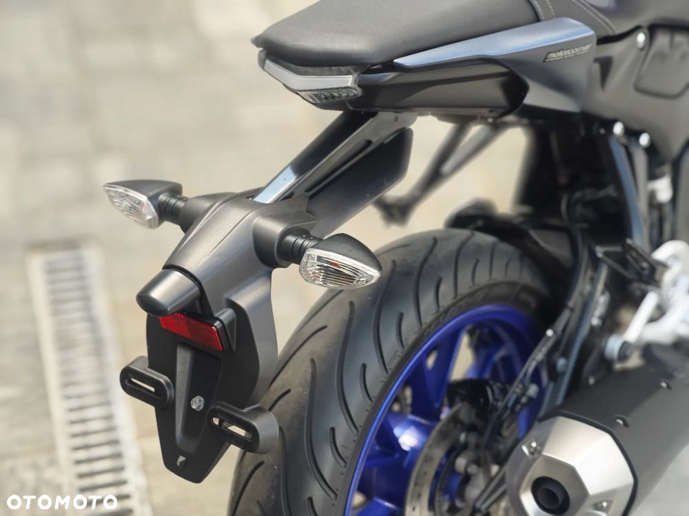 Yamaha MT - 12