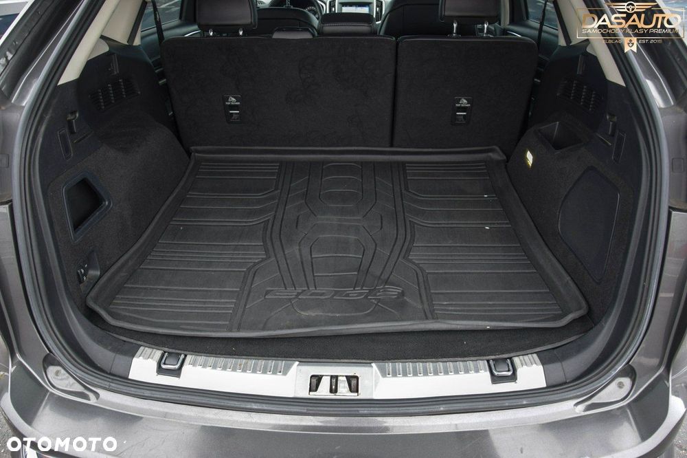 Ford Edge 2.0 TDCi Bi-Turbo 4x4 Vignale - 29