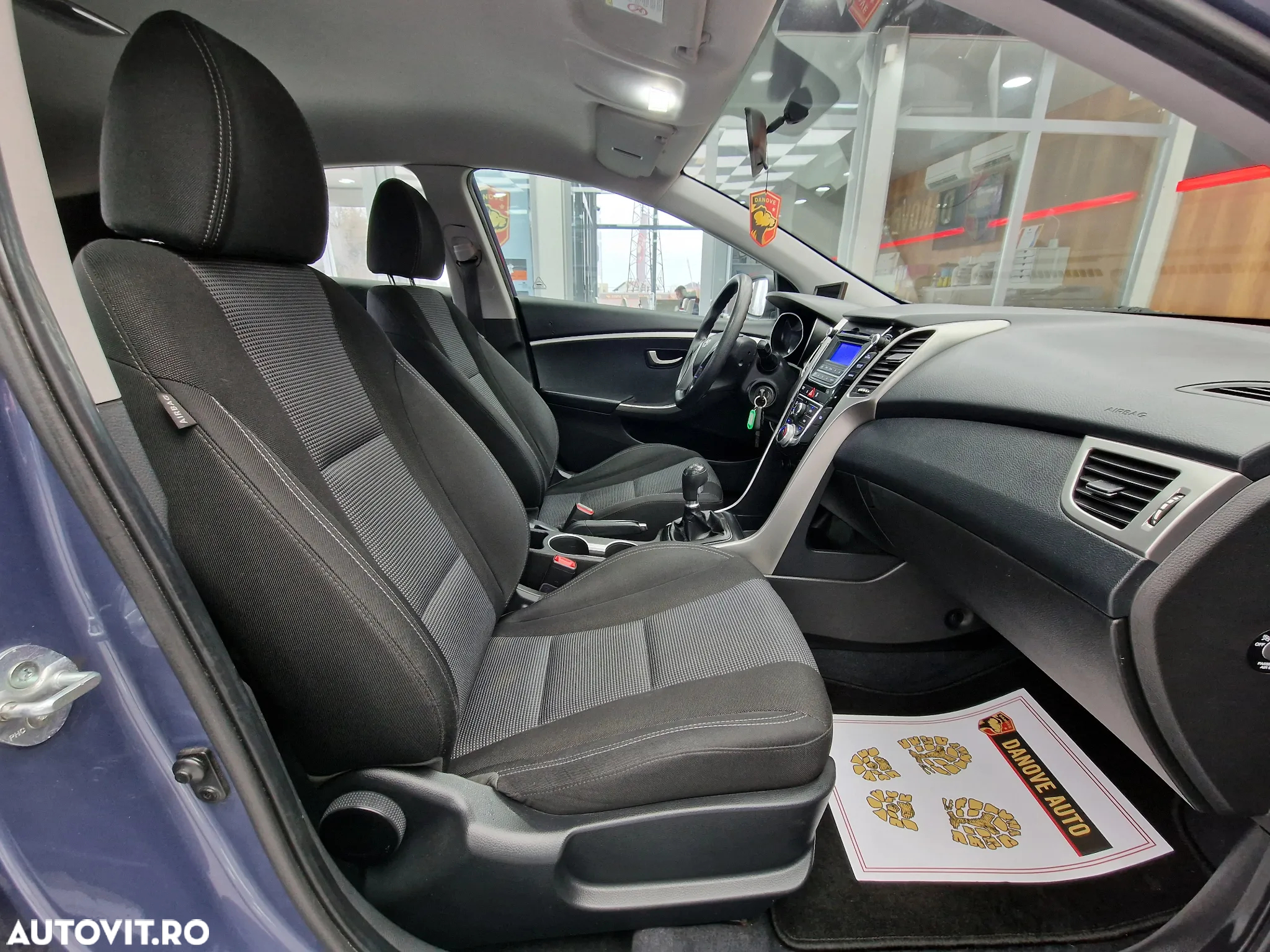 Hyundai i30 1.4 Comfort - 14