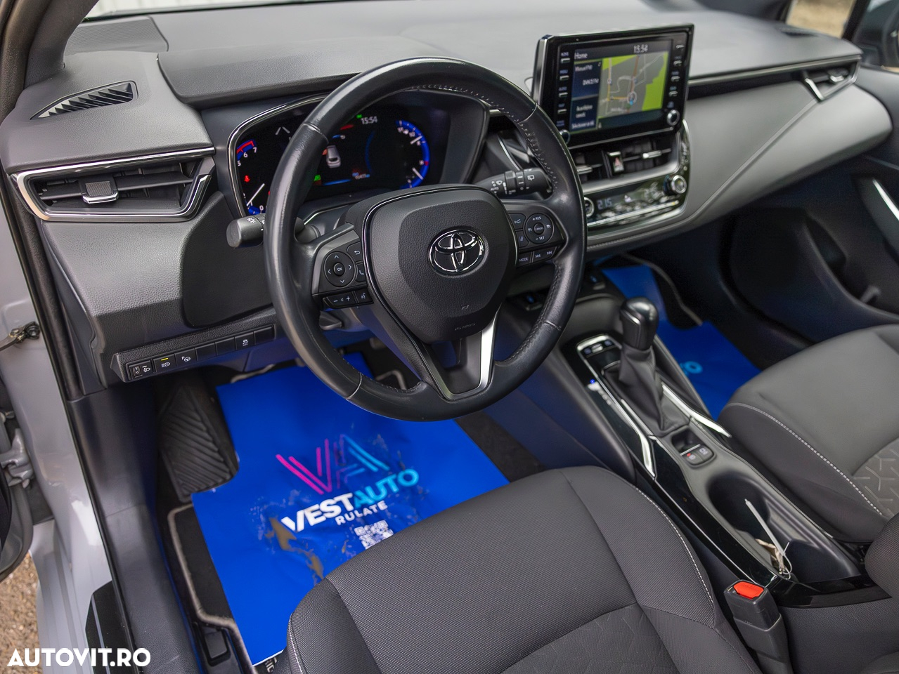 Toyota Corolla 1.8 Hybrid Touring Sports Business Edition - 4