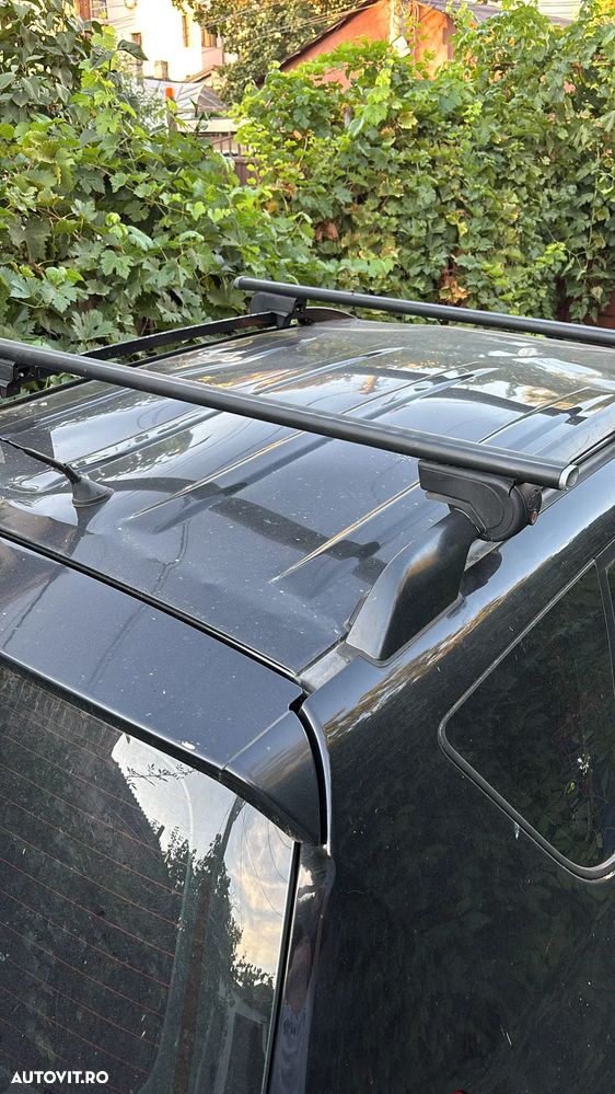 Toyota RAV4 - 4