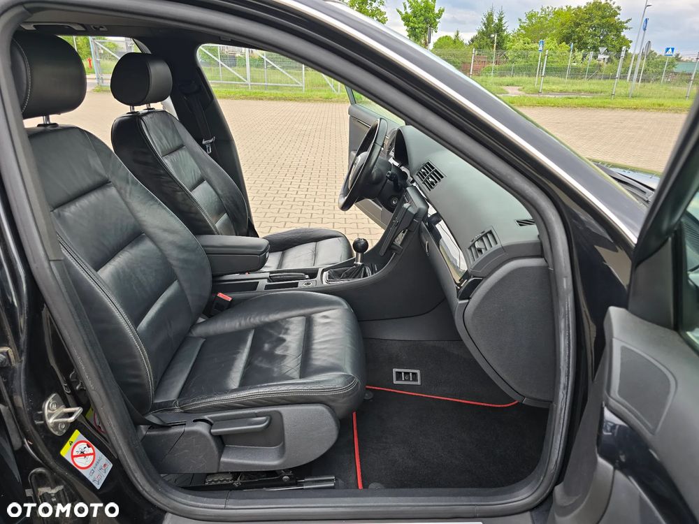Audi A4 Avant 1.8 T - 14
