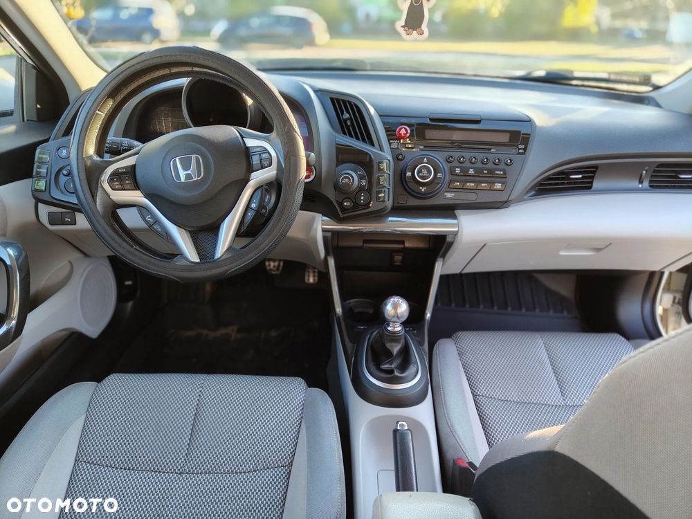 Honda CR-Z - 11