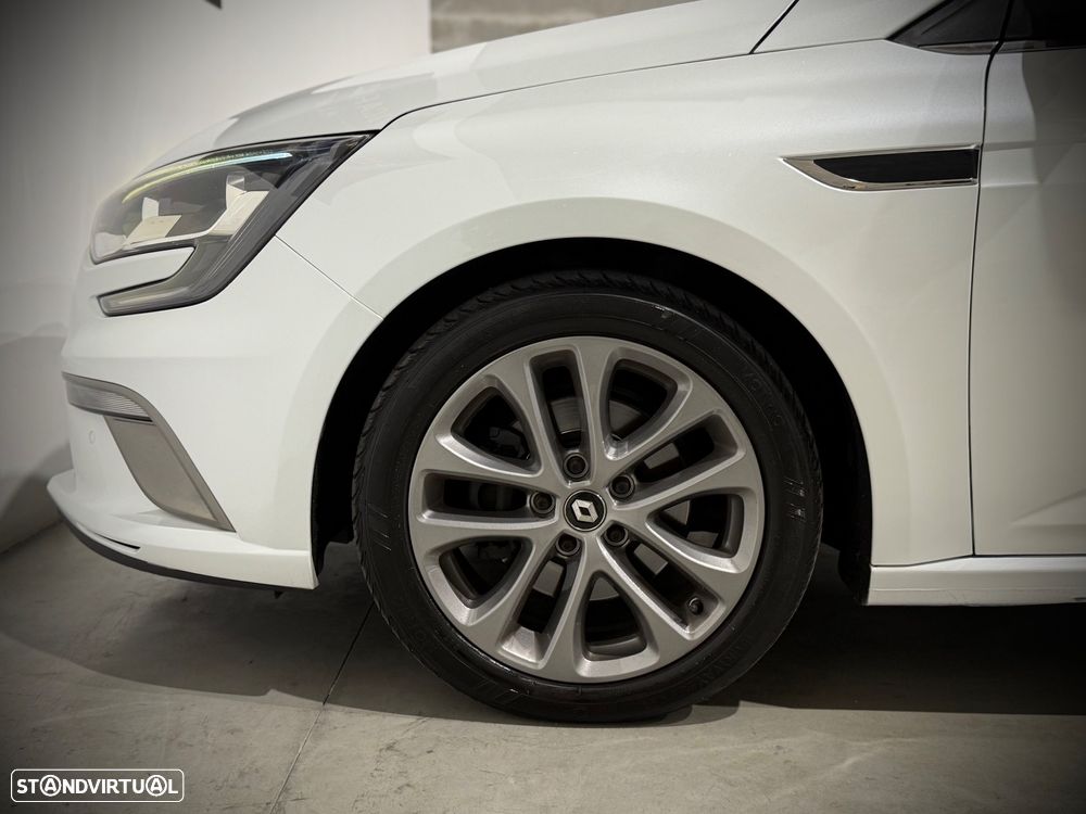 Renault Mégane Sport Tourer 1.6 dCi GT Line - 36