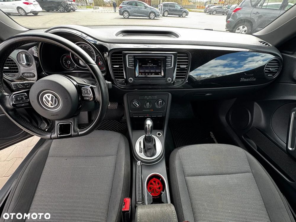 Volkswagen Beetle 2.5 - 13