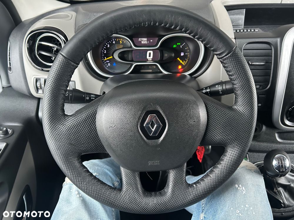 Renault Trafic - 30
