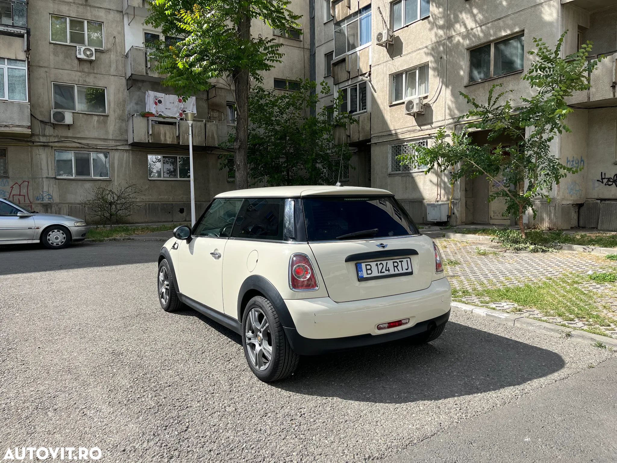 Mini ONE - 3