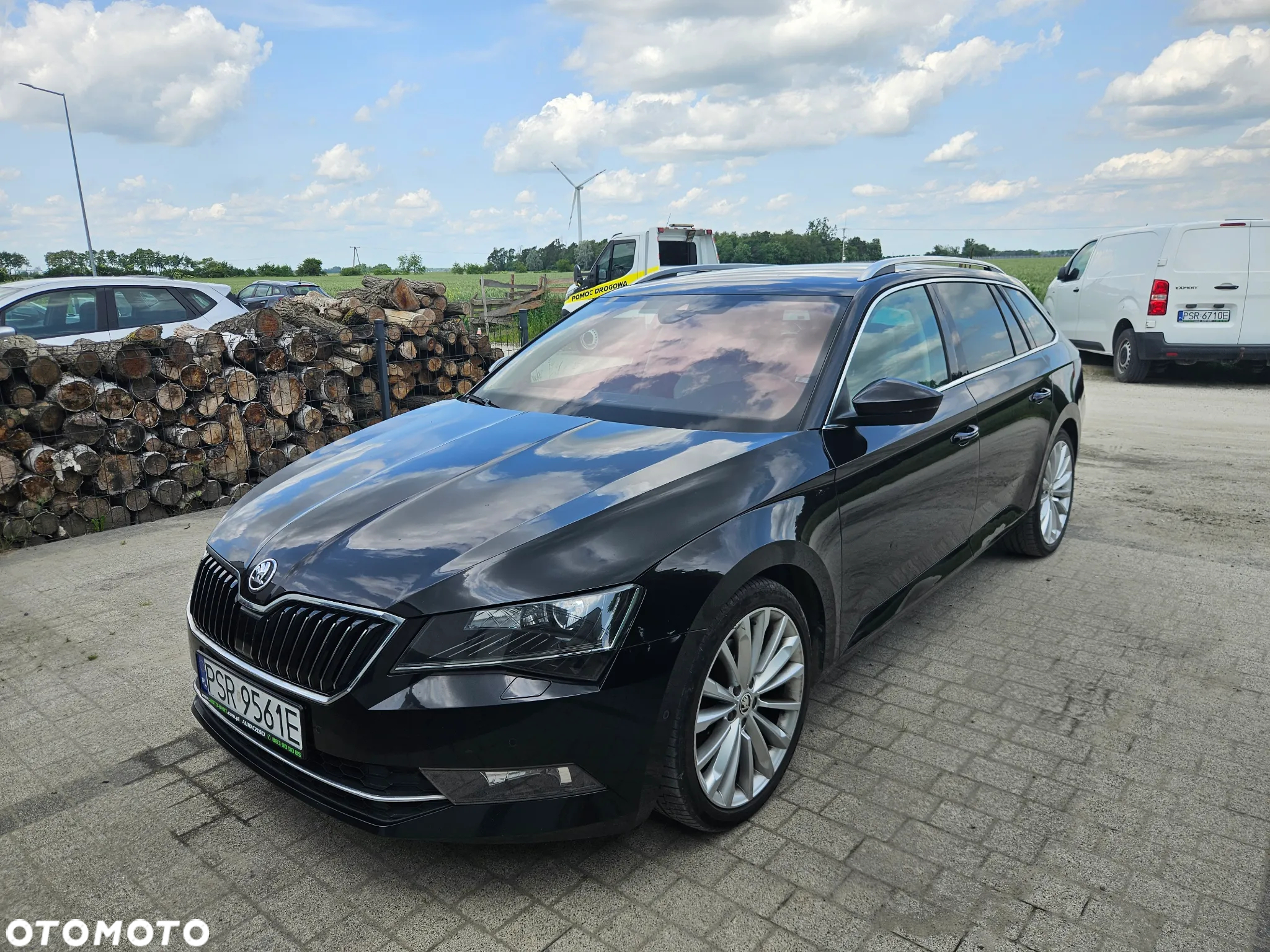 Skoda Superb Combi 2.0 TDI DSG Premium Edition - 9