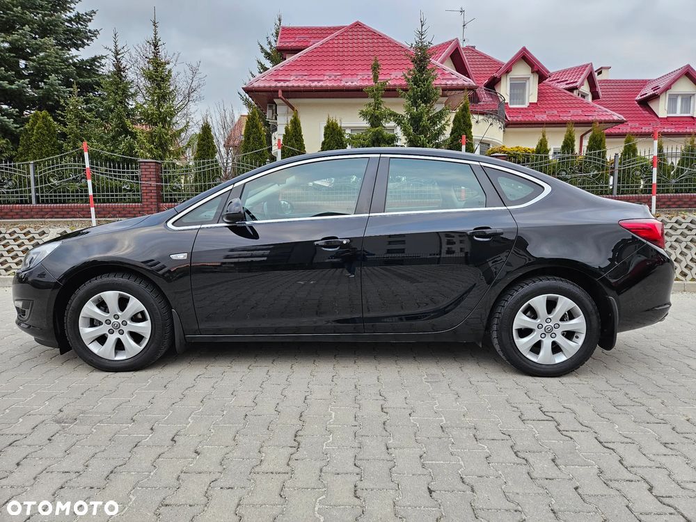 Opel Astra 1.4 T EU6 - 6