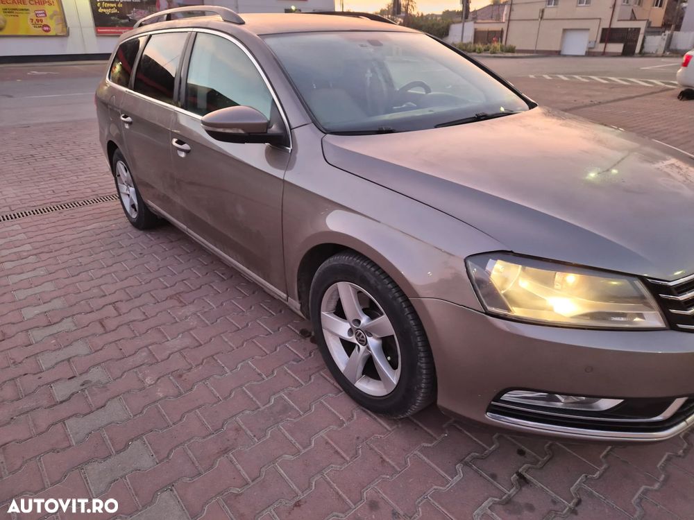 Volkswagen Passat 2.0 TDI 4Motion BlueMotion Technology Comfortline - 2