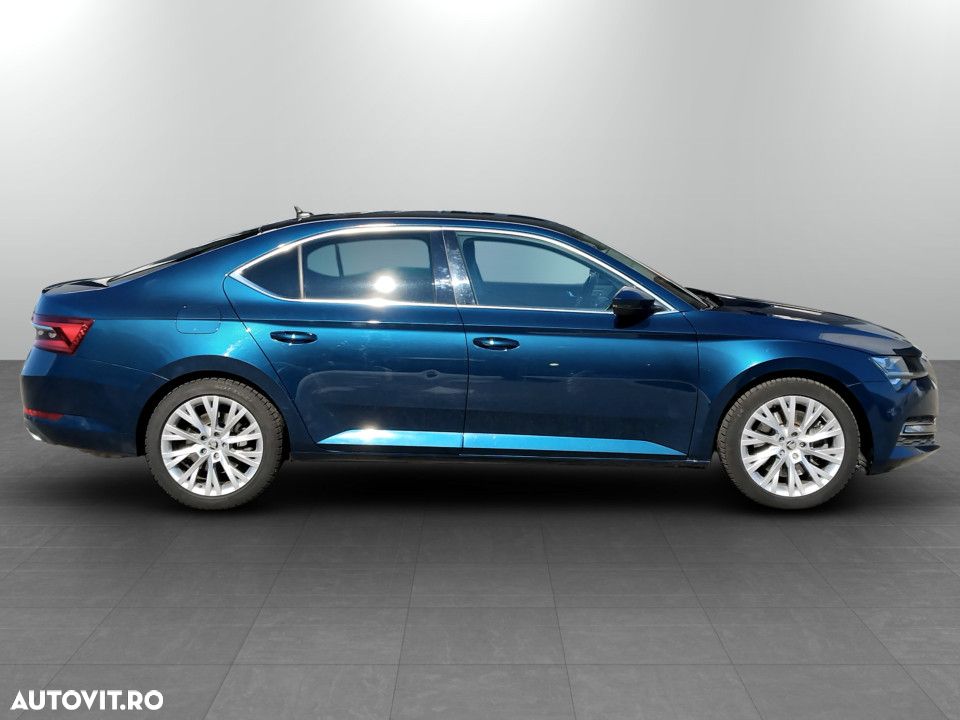 Skoda Superb 2.0 TSI DSG Style - 4