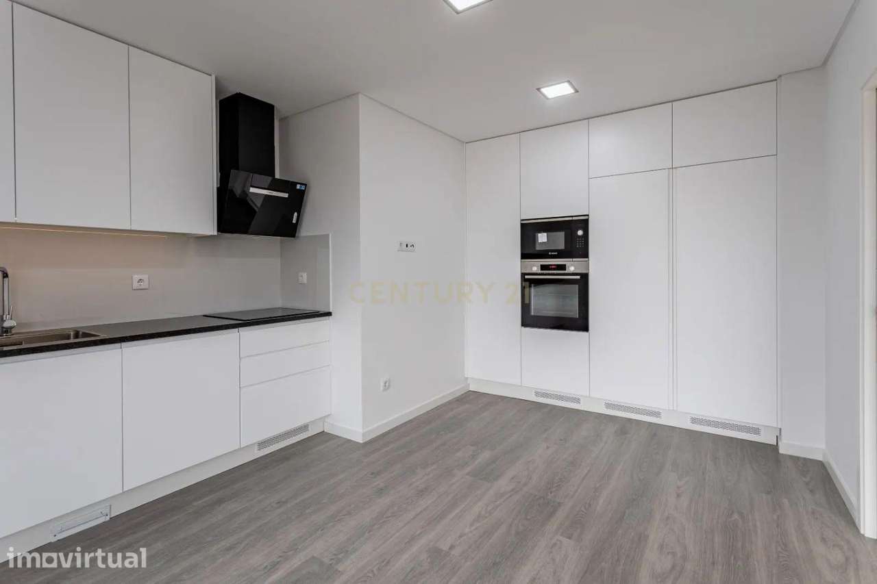 NOVO - Duplex T5 Alto dos Moinhos, Montijo - Grande imagem: 2/12