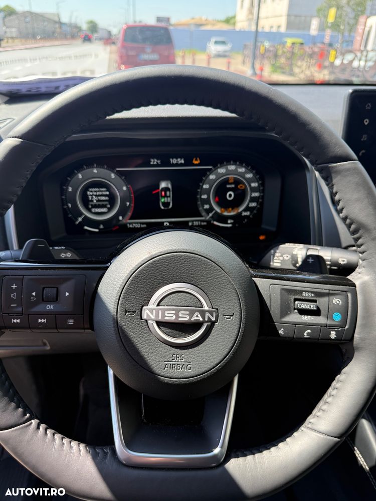 Nissan Qashqai 1.3 l 156CP X-Tronic MHEV Tekna Plus - 14