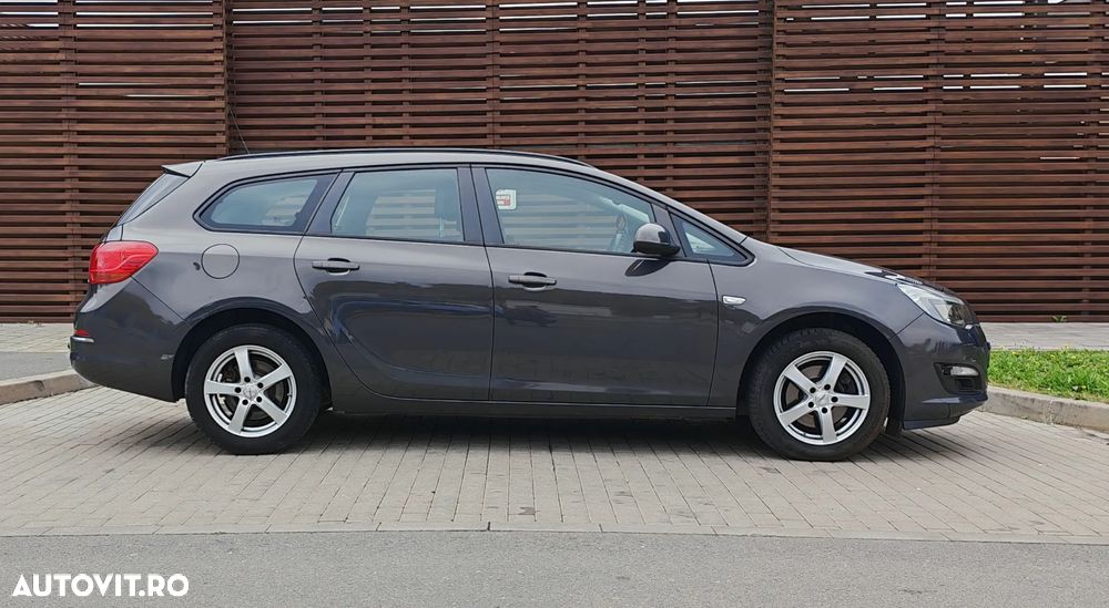 Opel Astra 1.6 CDTI DPF ecoFLEX Sports TourerStart/Stop Selection - 9