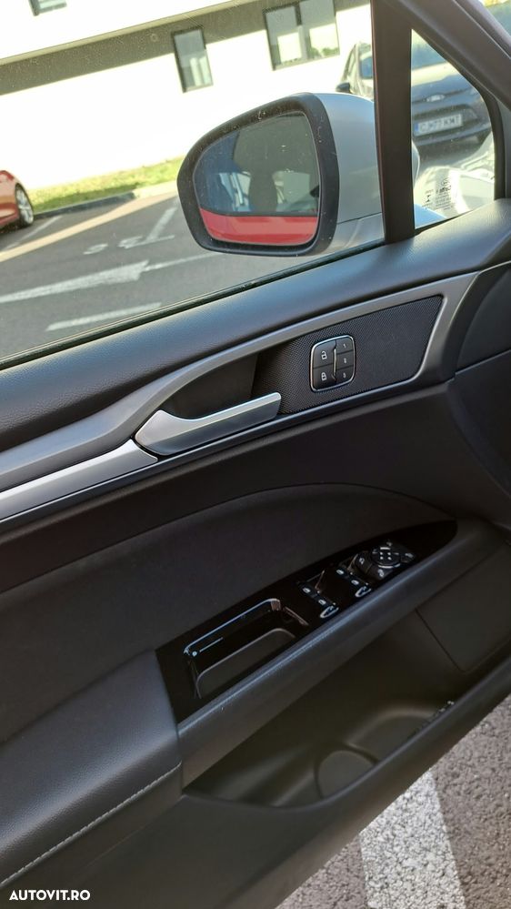 Ford Mondeo - 7