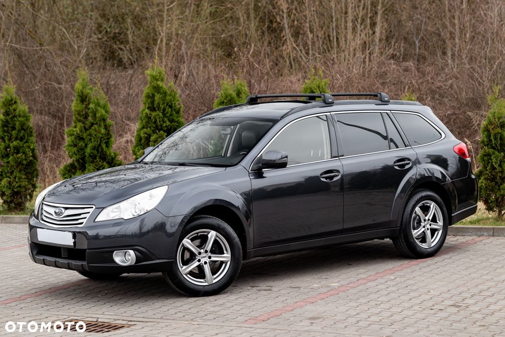 Subaru Outback 2.5i Comfort AT - 12