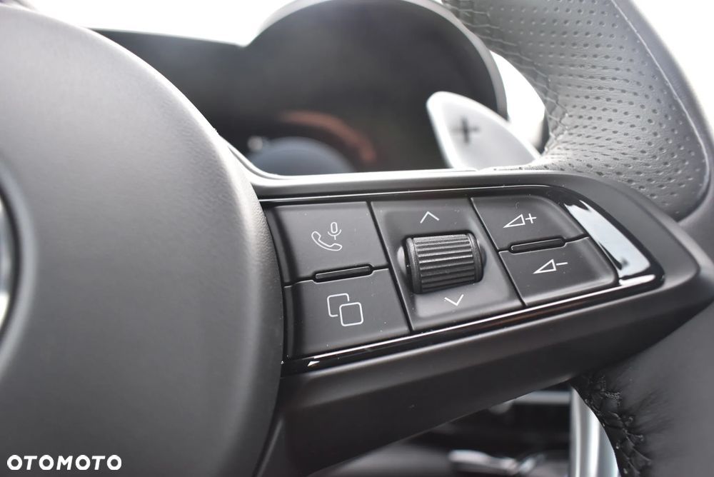 Alfa Romeo Tonale 1.5 T4 GSE mHEV Veloce DCT - 28