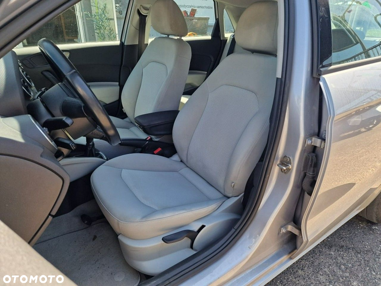 Audi A1 1.2 TFSI Attraction - 6