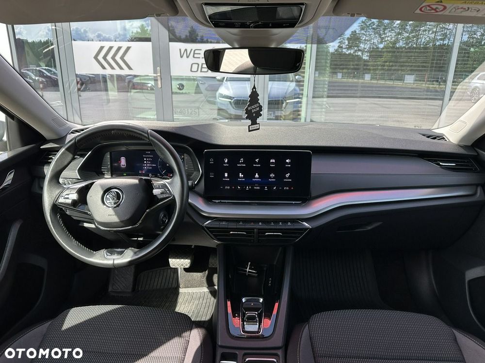 Skoda Octavia 2.0 TDI Ambition DSG - 9