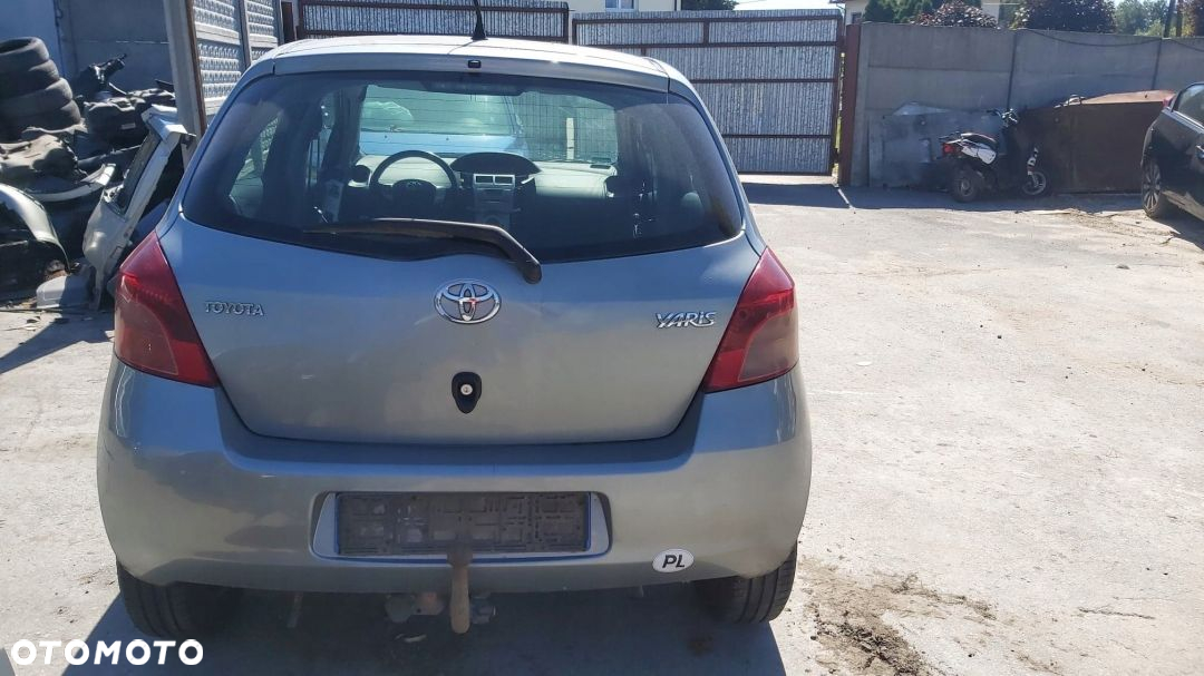 TOYOTA YARIS II 1,4 D4D ROZRUSZNIK - 5
