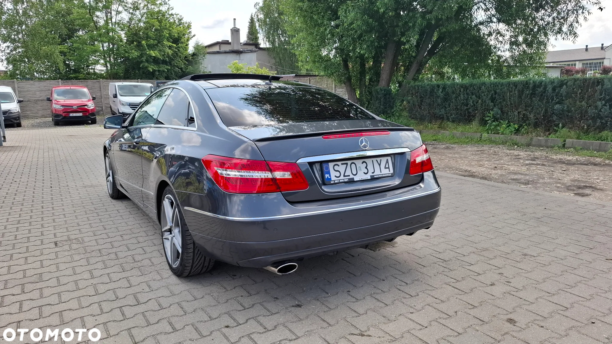 Mercedes-Benz Klasa E 250 CDI Coupe 7G-TRONIC - 10