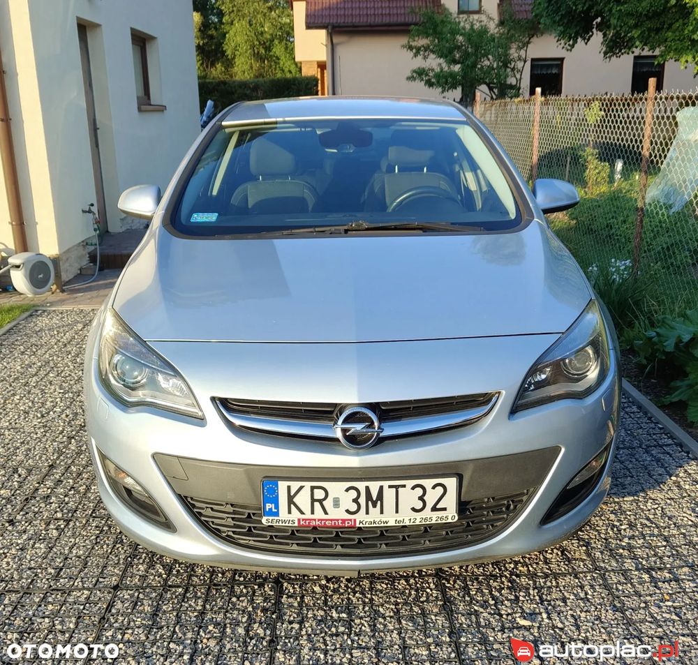 Opel Astra 1.4 Turbo - 4