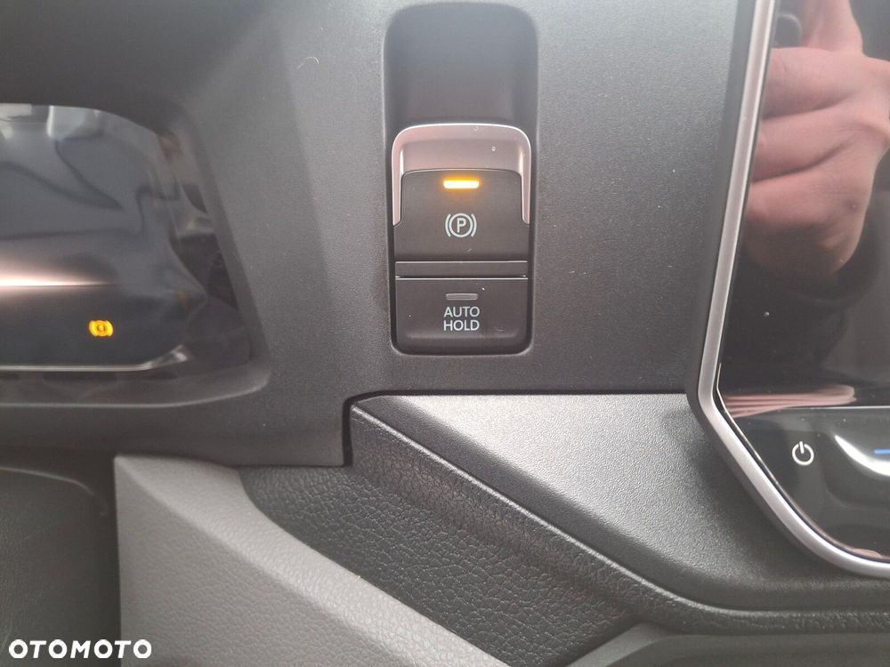 Volkswagen Crafter Furgon 4490 - 21