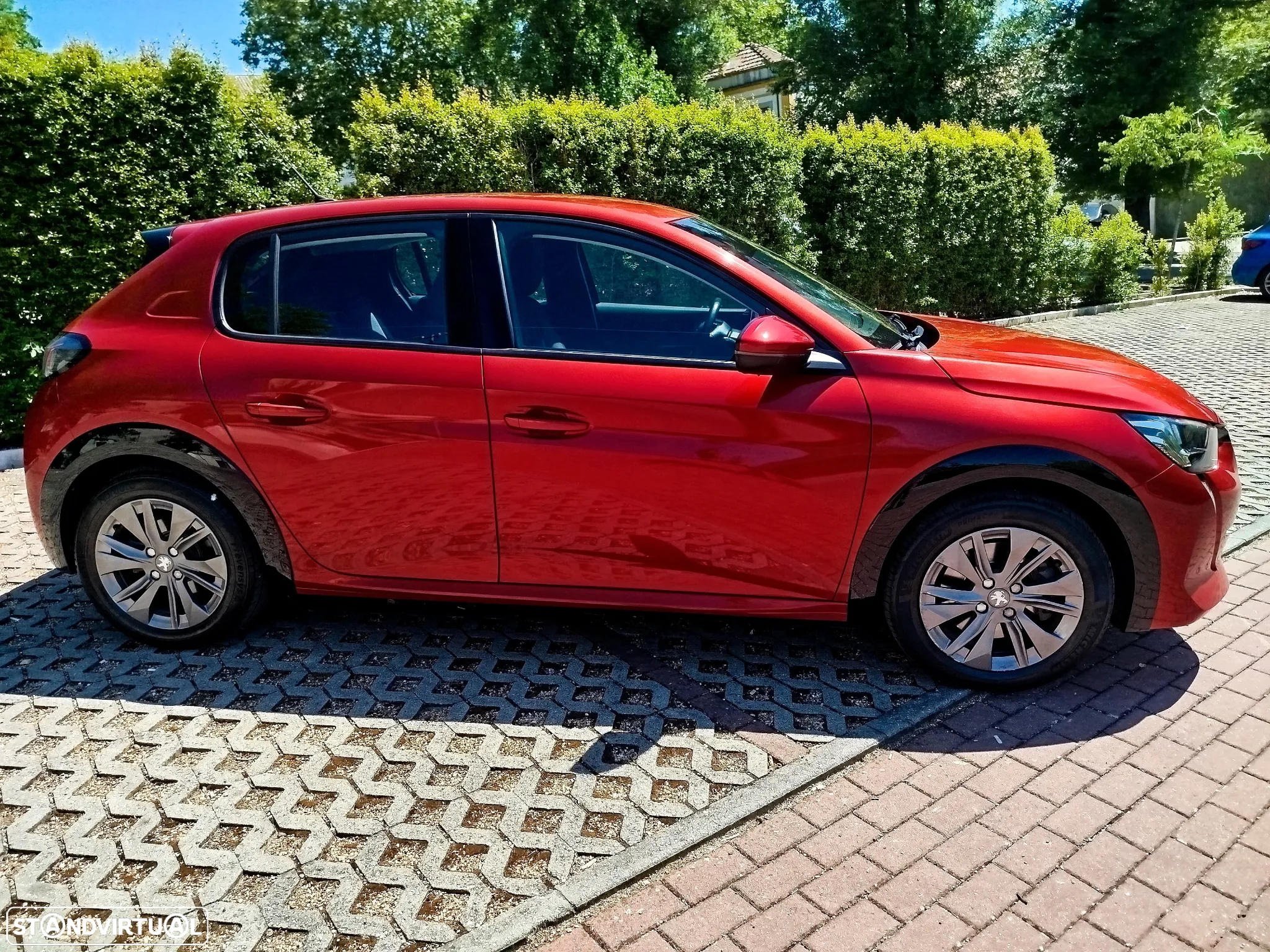 Peugeot e-208 50 kWh Allure - 4