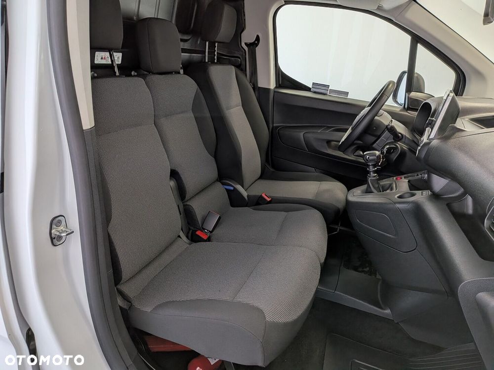 Toyota PROACE CITY - 32