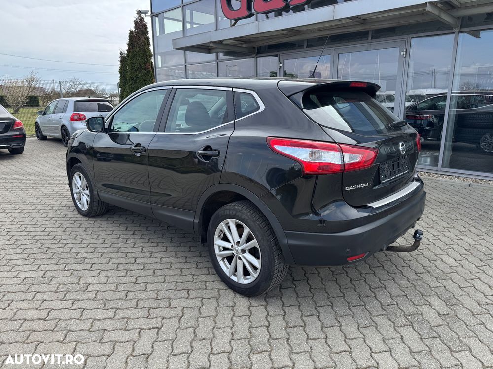 Nissan Qashqai 1.6 DCI Start/Stop 4X4 Acenta SP - 6
