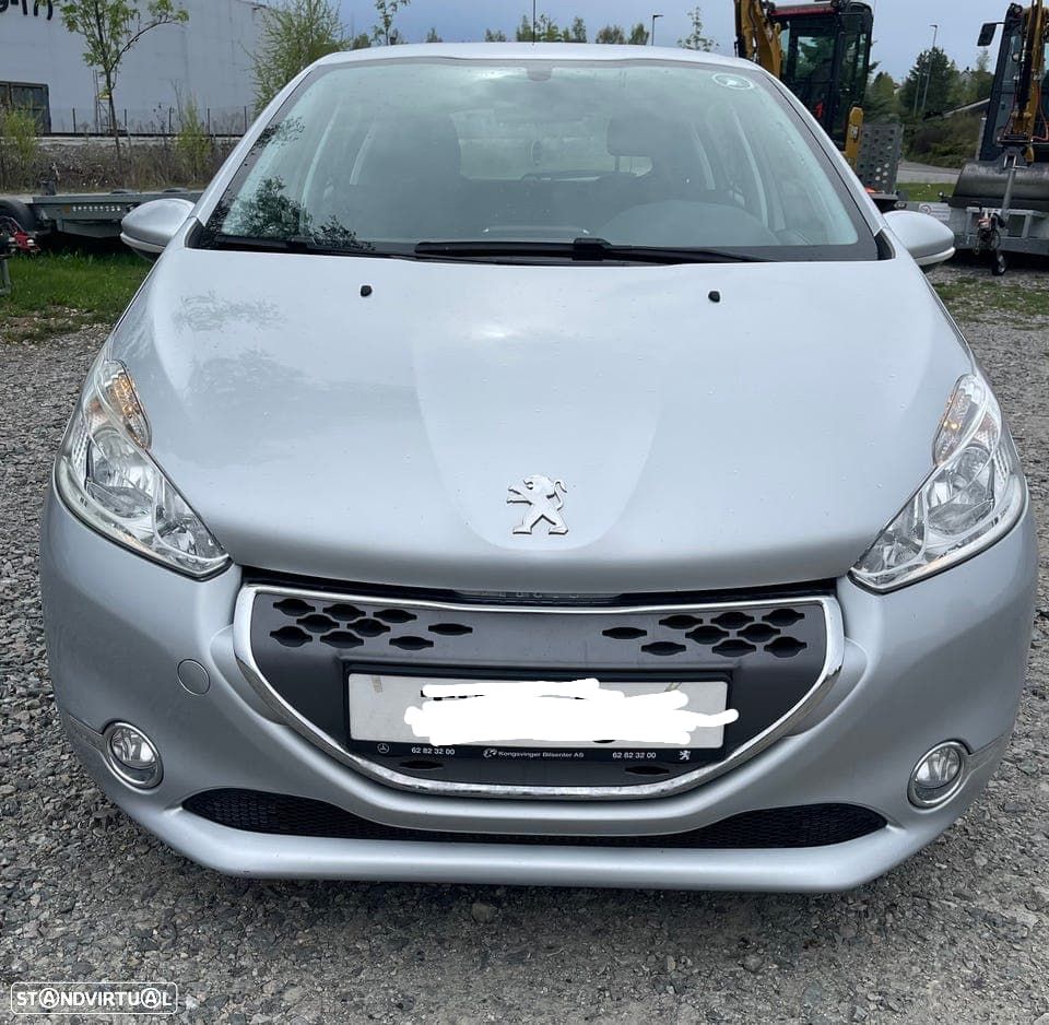 Peugeot 208 - 2