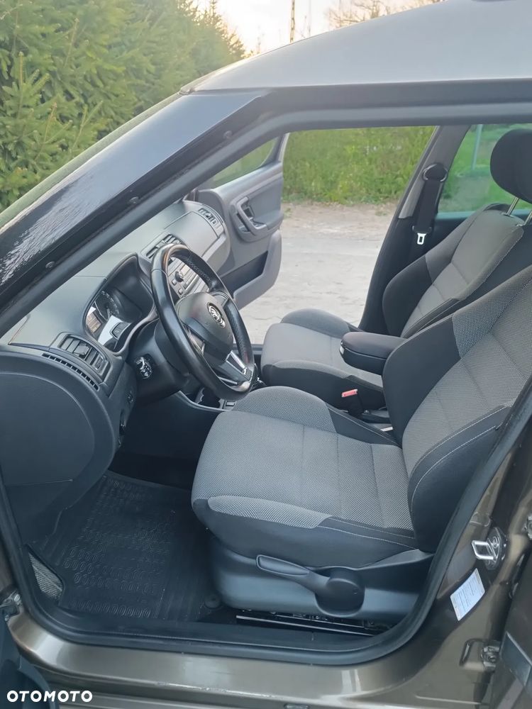 Skoda Roomster 1.2 TSI Noire - 8