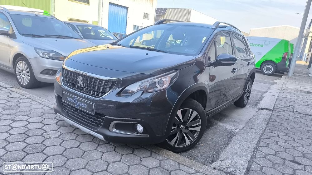 Peugeot 2008 1.2 PureTech Allure EAT6 - 9