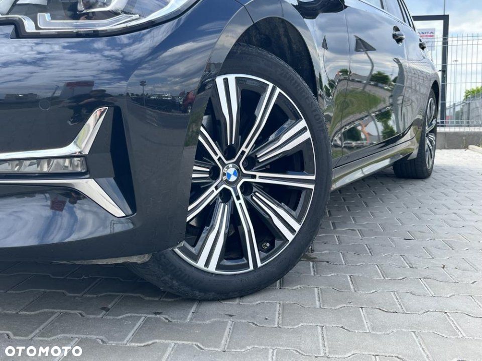BMW Seria 3 - 8