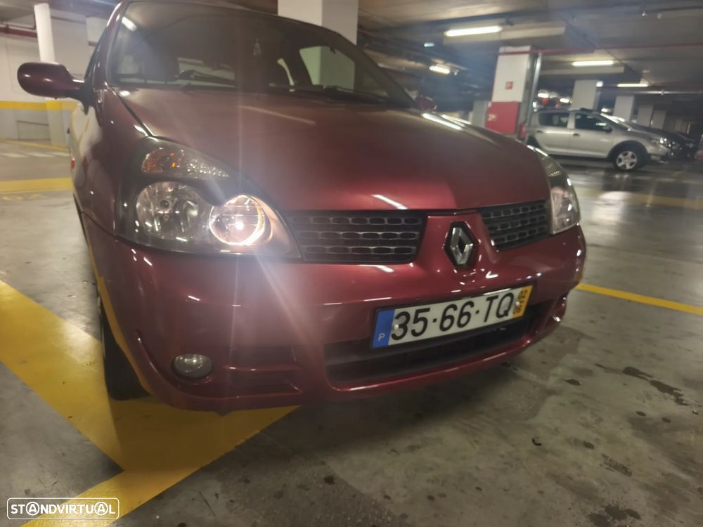 Renault Clio 1.2 16V Expression - 23