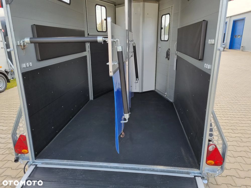 Cheval Liberte Touring Country + Siodlarnia - 26