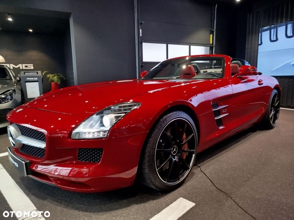 Mercedes-Benz SLS - 1