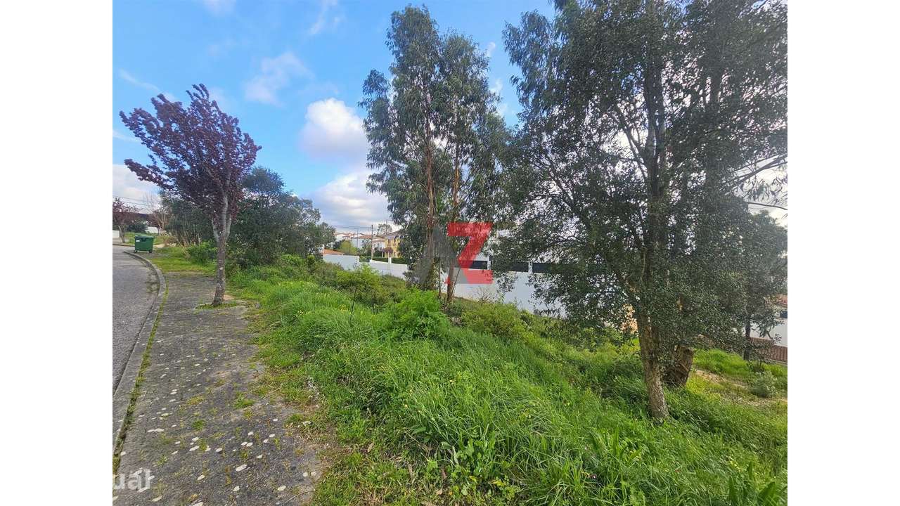 LOTE DE TERRENO EM ZONA NOBRE DE LEIRIA - Grande imagem: 4/9