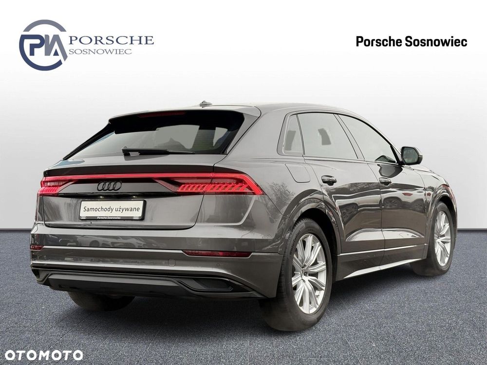 Audi Q8 - 6